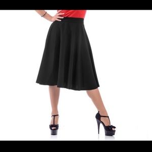 Rock steady black swing skirt